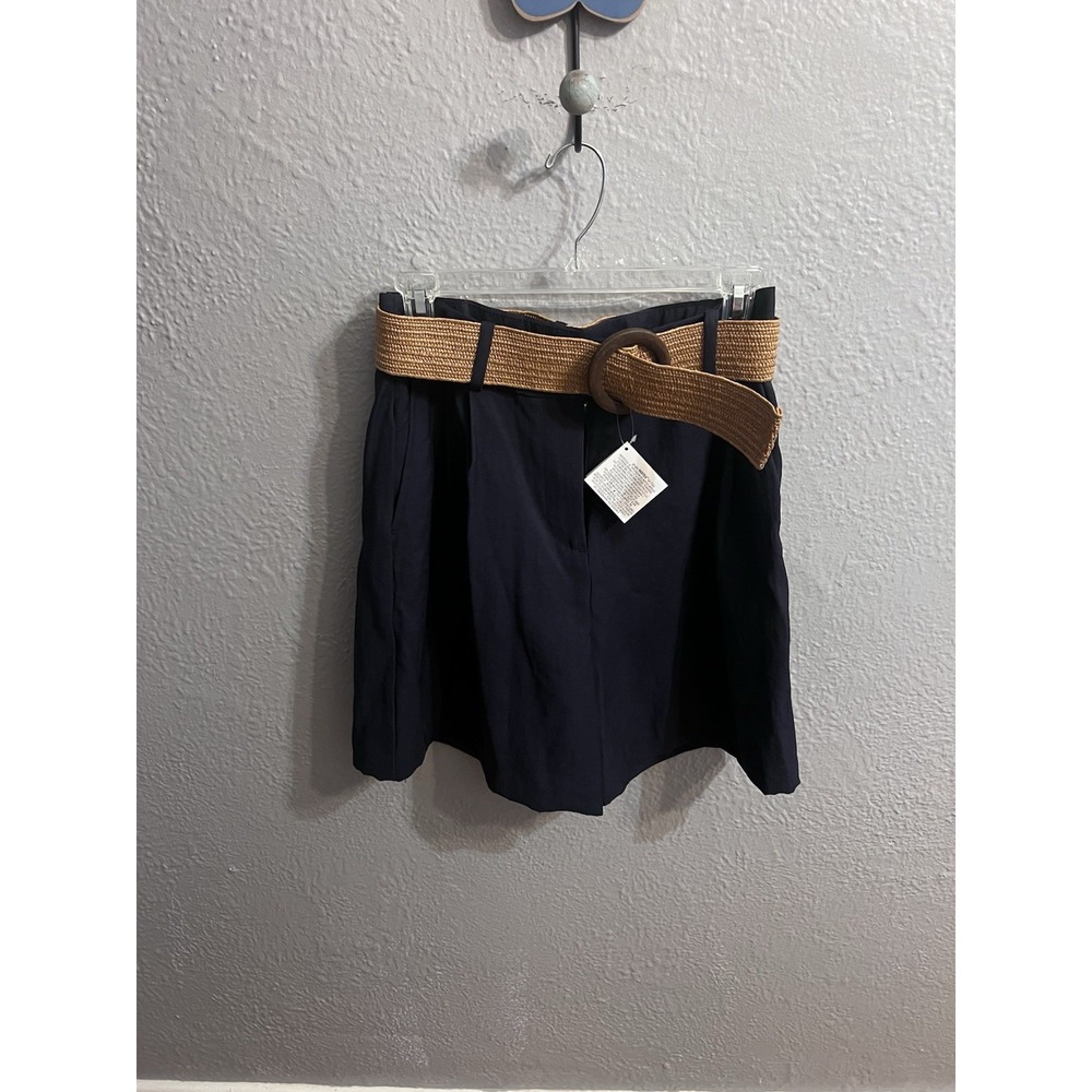 Zara Navy Blue High-Waist Shorts with Tan Belt - Picture 4 of 10